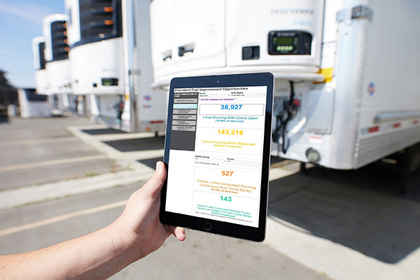 Measure and monitor your fleet’s environmental impact with TracKing Pro telematics
